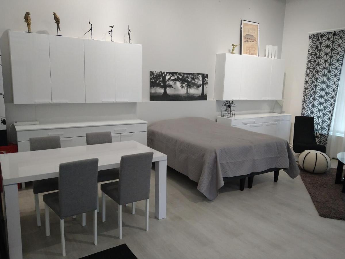 Apartment Satama กัวปิโอ ภายนอก รูปภาพ